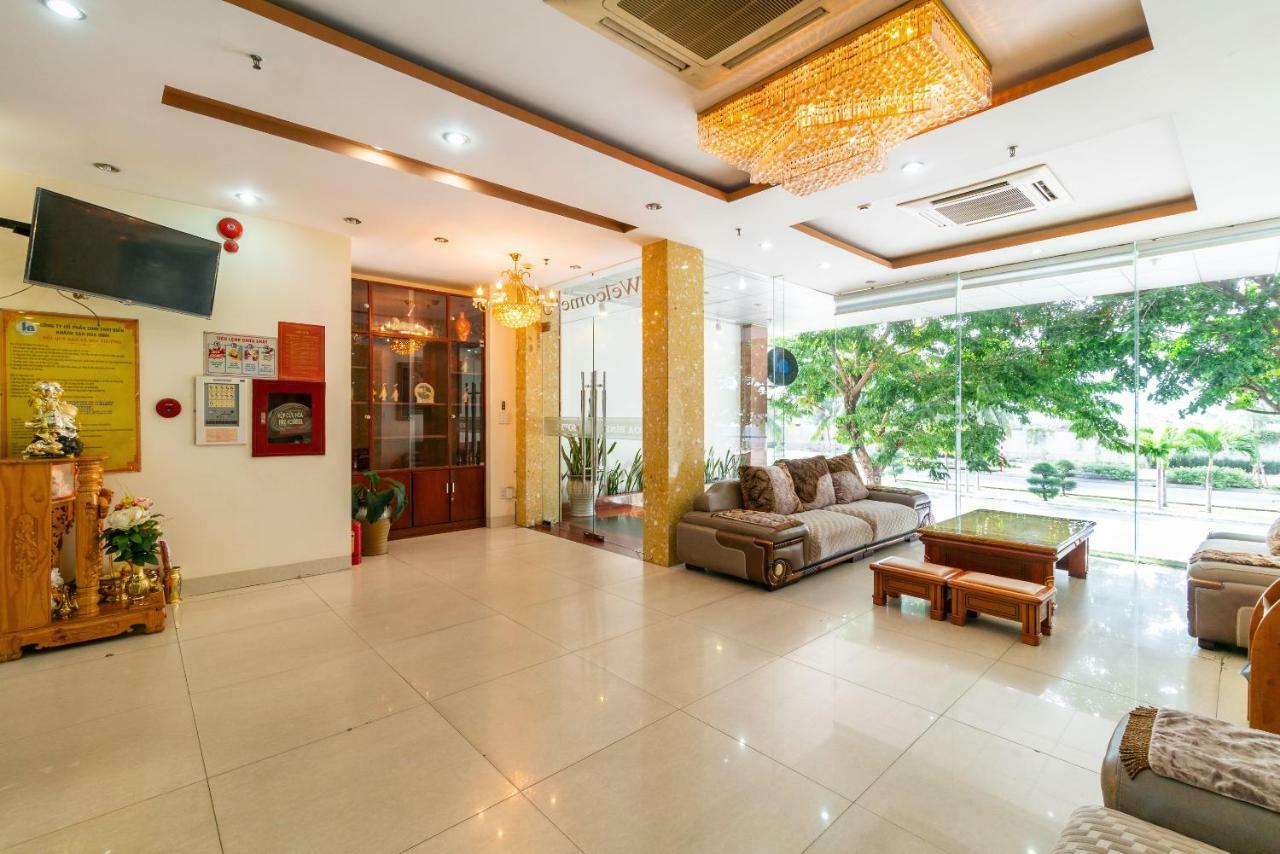 Oyo 375 Hoa Binh Hotel Da Nang Exterior foto